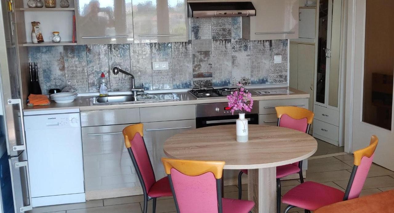 Apartman Franka Цриквеница Экстерьер фото